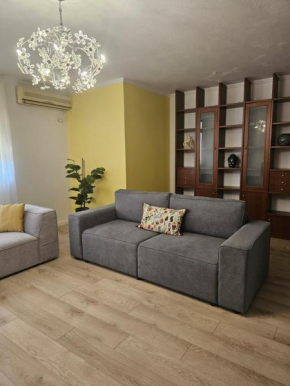 Spacious Modern Apartment in Prime Tirana Location